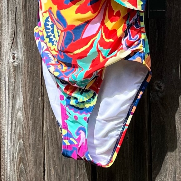 NWT Tahari floral one piece swimsuit size small - Picture 16 of 17